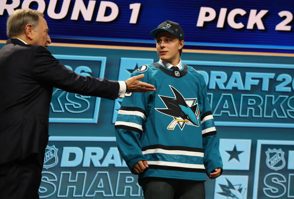 Sharks Elevated by Gasseau, Wetsch, and Stenberg, Defeat Kings 8-1 in Rookie Faceoff Opener