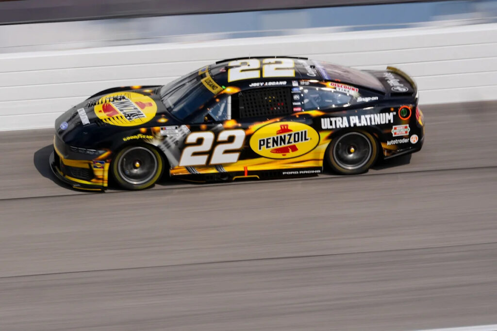 NASCAR Cup Series at Gateway: Starting lineup, TV schedule for today’s race
