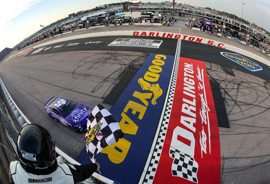 What channel is the NASCAR Darlington race on today? Time, TV schedule for Southern 500 race What channel is the NASCAR Darlington race on today? Time, TV schedule for Southern 500 race