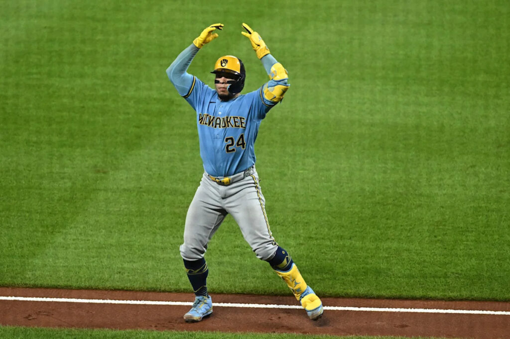 MLB playoff picture: Wild card standings, AL and NL postseason bracket