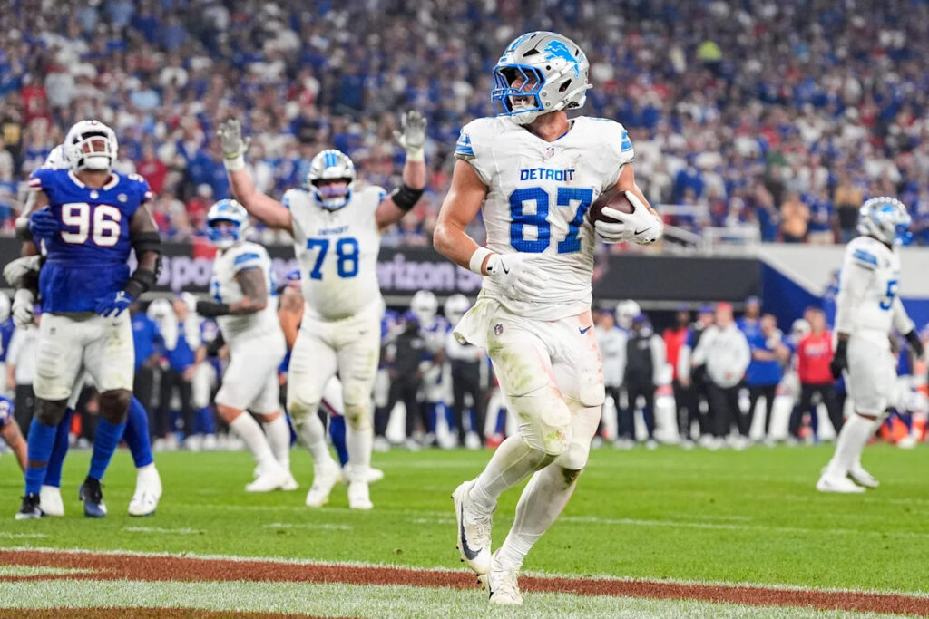 Buffalo struggles to cover Sam LaPorta on Thursday night