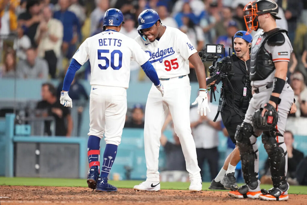 Edwin Díaz makes successful return, rookie Josue De Paula strong for Dodgers in win Edwin Díaz makes successful return, rookie Josue De Paula strong for Dodgers in win