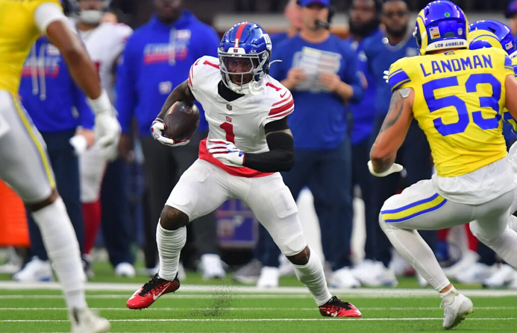 Malik Nabers injury update as Giants WR injures shoulder in MNF game vs Rams Malik Nabers injury update as Giants WR injures shoulder in MNF game vs Rams